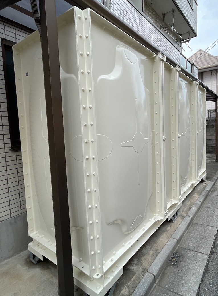 戸田市で受水槽の外面塗装の外観